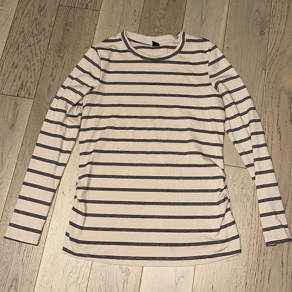Maternity Striped Print Tee Size L (8/10) Apricot Used Twice Gently - Picture 2 of 3